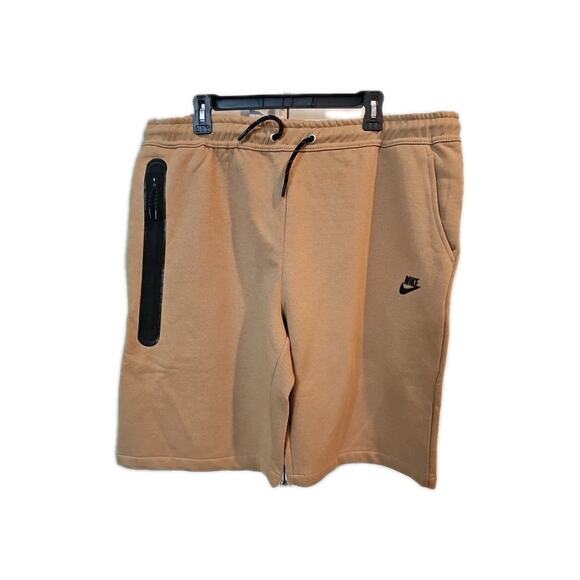 Nike Sportswear Tech Mens Fleece Shorts Size XXXL Camel Color - Picture 1 of 4